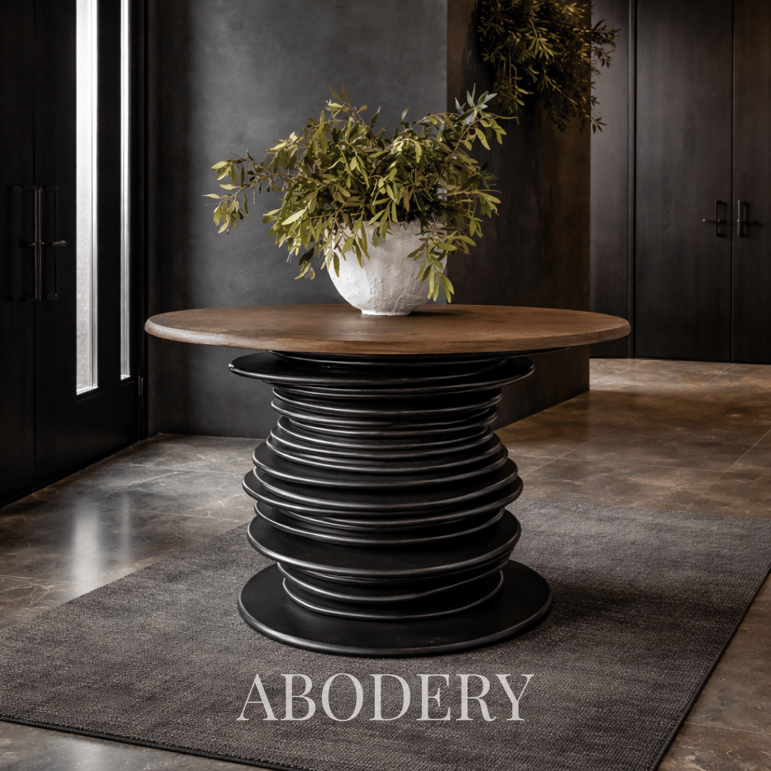 Le Plateau Entrance Table